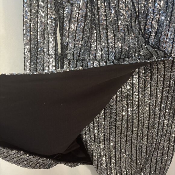 Silver Sequin Long Sleeve Mini Dress With Deep V-Neck Wrap Design & Stretch Wais - Picture 11 of 12